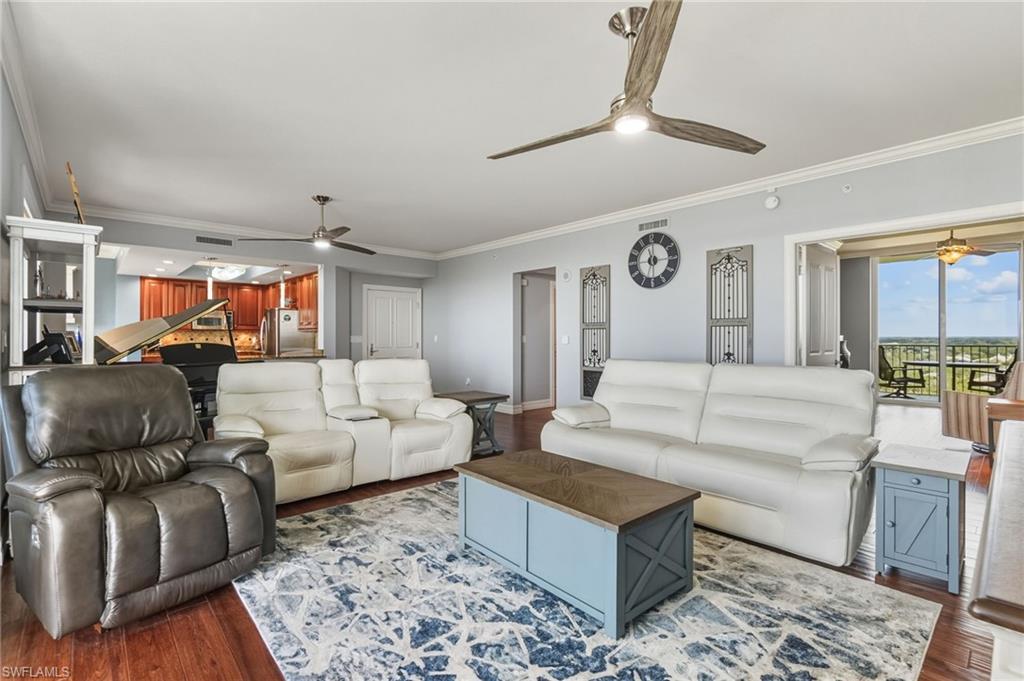 4751 West Bay BLVD 1003