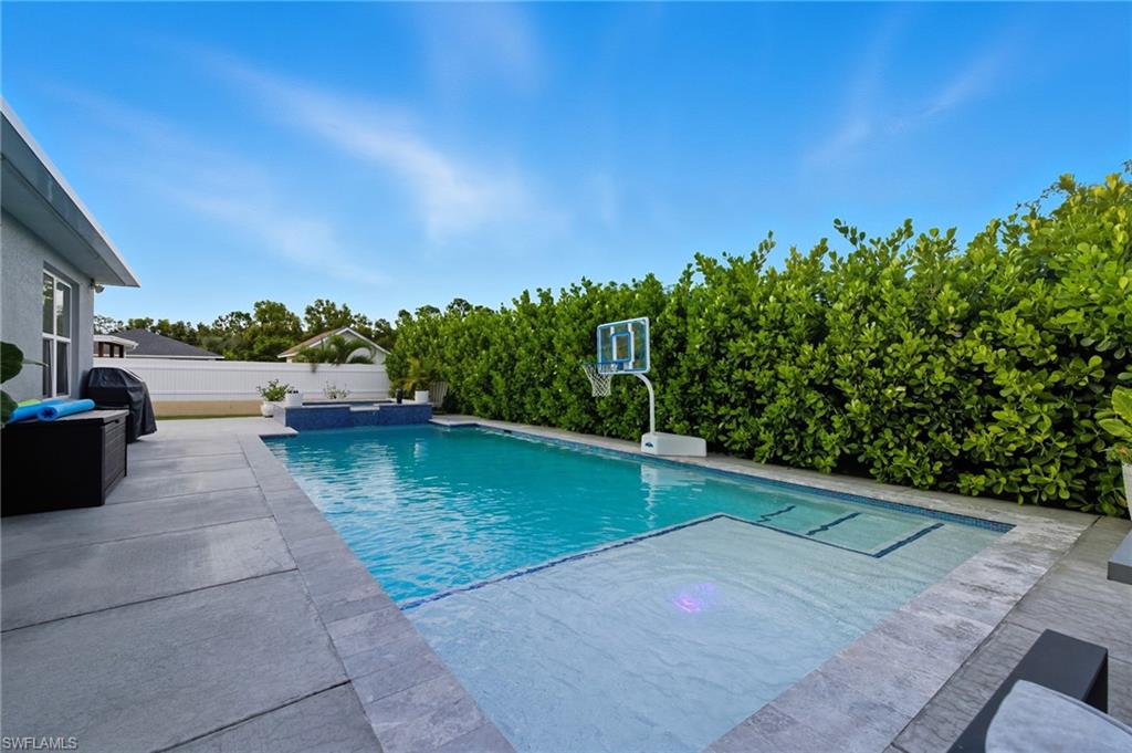 BONITA SPRINGS - Residential