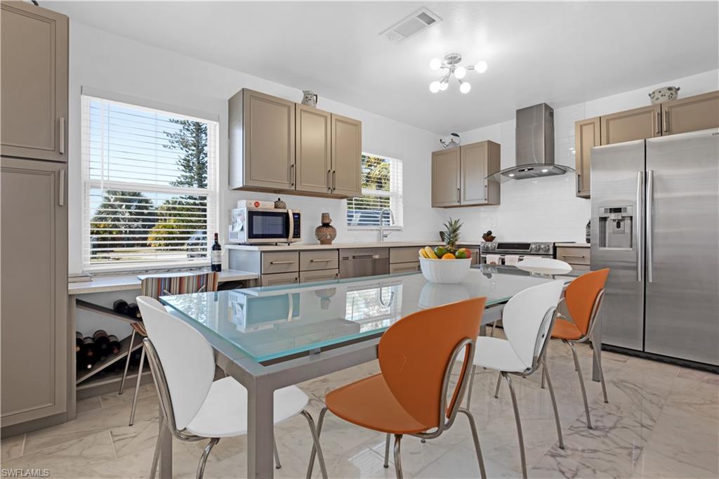 SAN CARLOS PARK - Residential