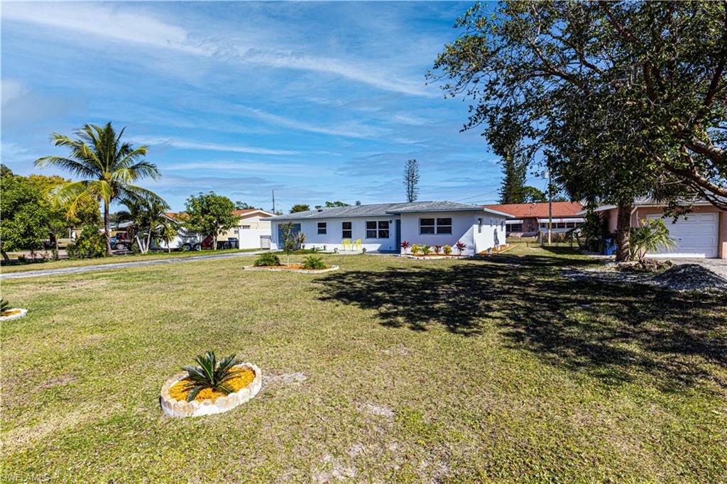 SAN CARLOS PARK - Residential