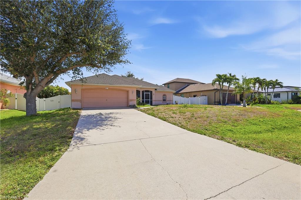 CAPE CORAL - Residential