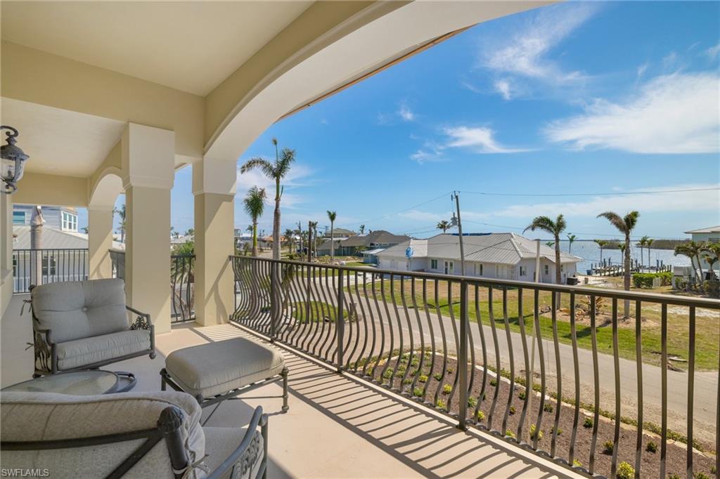 BAYVIEW ACRES - Residential