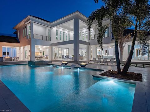 188 West ST NAPLES FL 34108