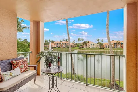 1275 Wildwood Lakes Blvd Unit 204, Naples, FL 34104 - #: 225027064