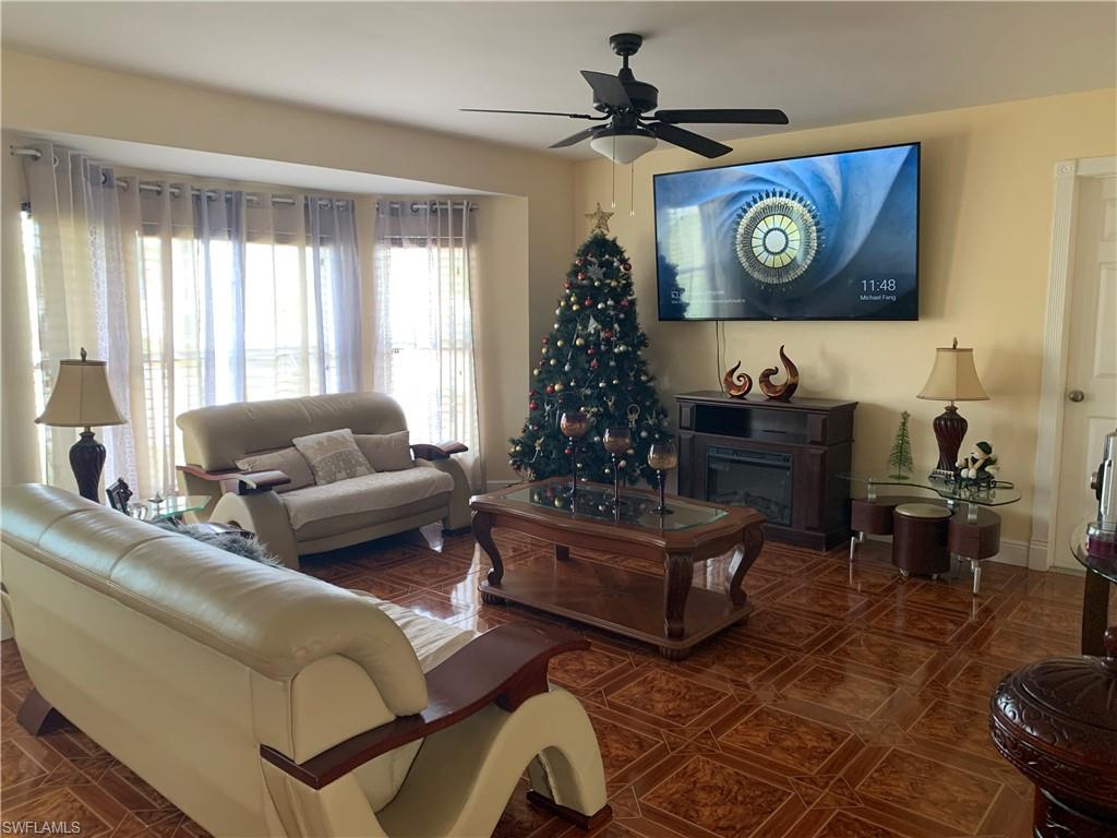 GOLDEN GATE CITY - Residential