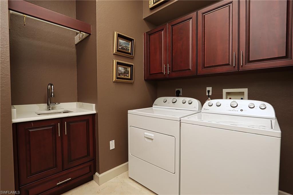 OAK STRAND - Residential Lease