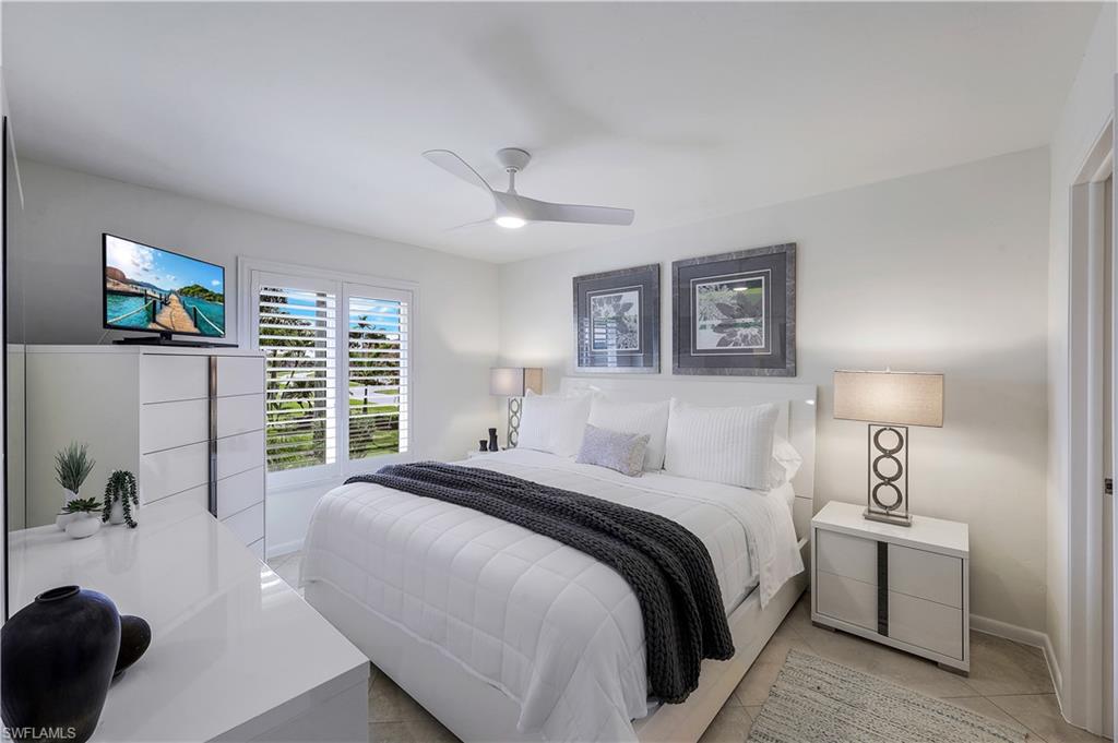 COURT OF PALMS - Residential