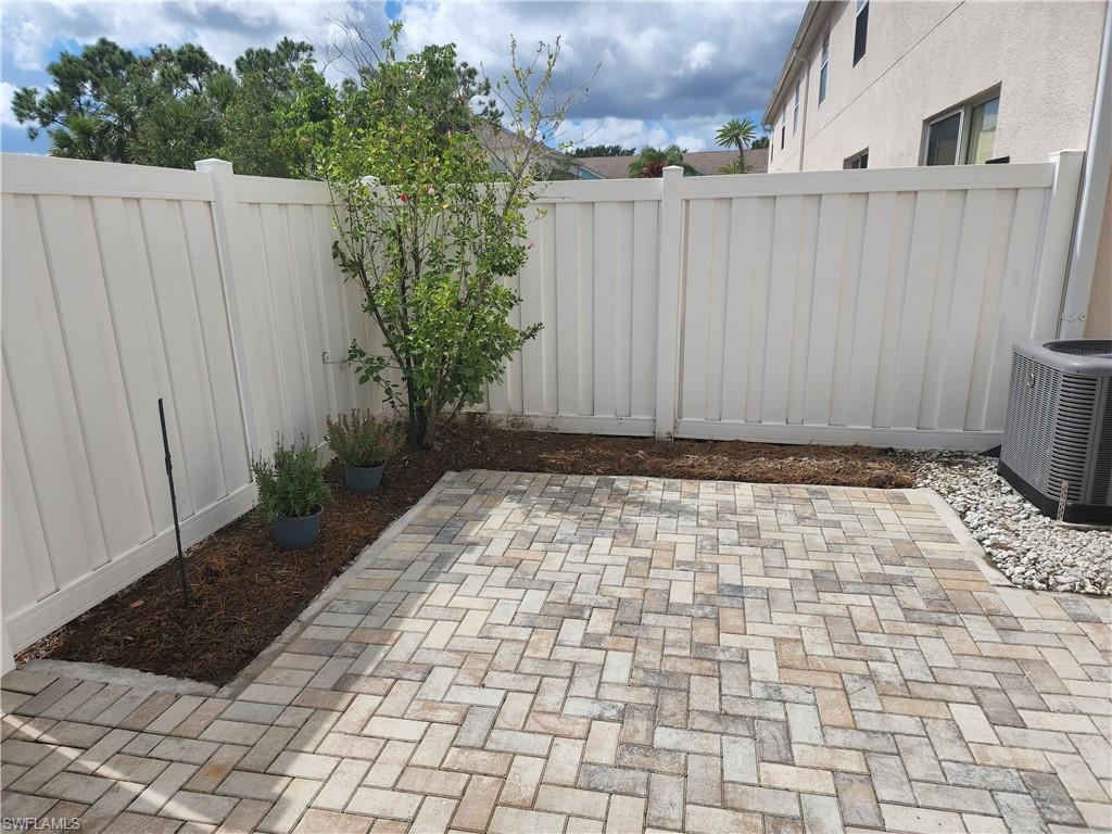 FOREST LAKE TOWNHOMES - Residential