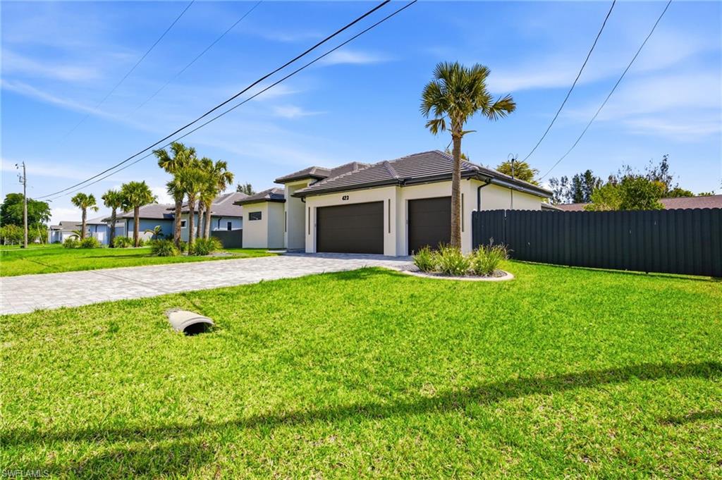 CAPE CORAL - Residential