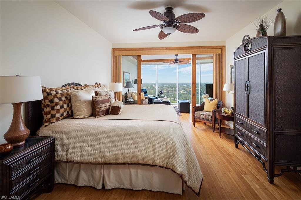 BAYPOINTE AT NAPLES CAY - Residential