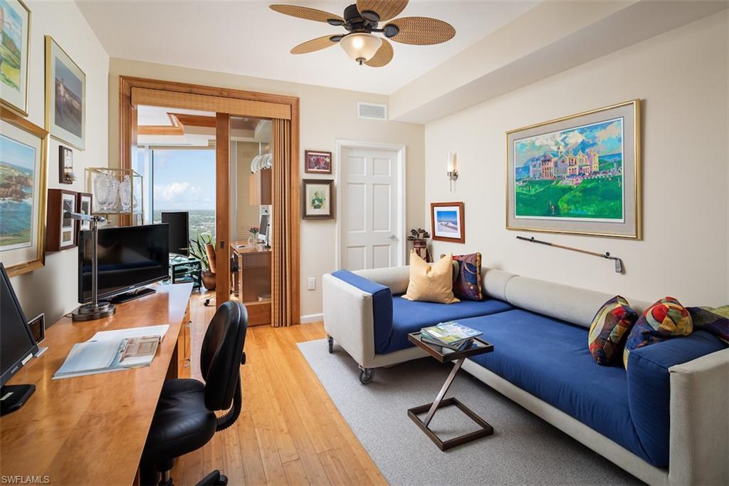 BAYPOINTE AT NAPLES CAY - Residential