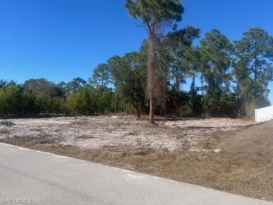 Amazing lot already CLEARED in a fantastic LOCATION! This parcel has been fully cleared and is ready for your new home or investment property. Located just south of 23rd St SW Between Gunnery Rd. & Sunshine Blvd. commuting around SW Florida will be a breeze! NOT an assignment of contract, LOCAL sellers with quick responses and smooth closings! NO assignment of contracts accepted.