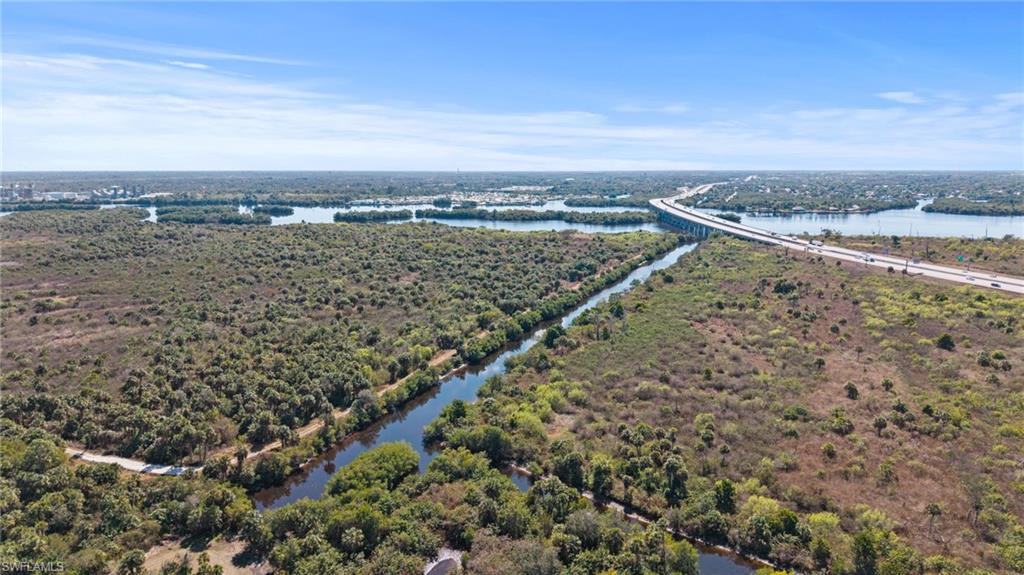 NORTH FORT MYERS - Land