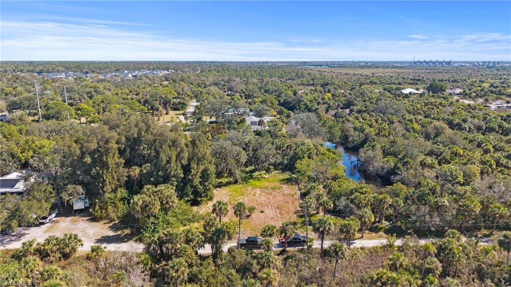 NORTH FORT MYERS - Land