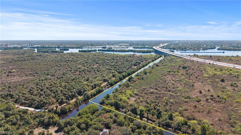 NORTH FORT MYERS - Land