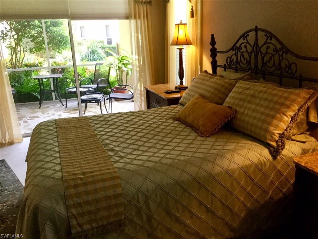 WATERFORD AT VANDERBILT COUNTRY CLUB - Residential