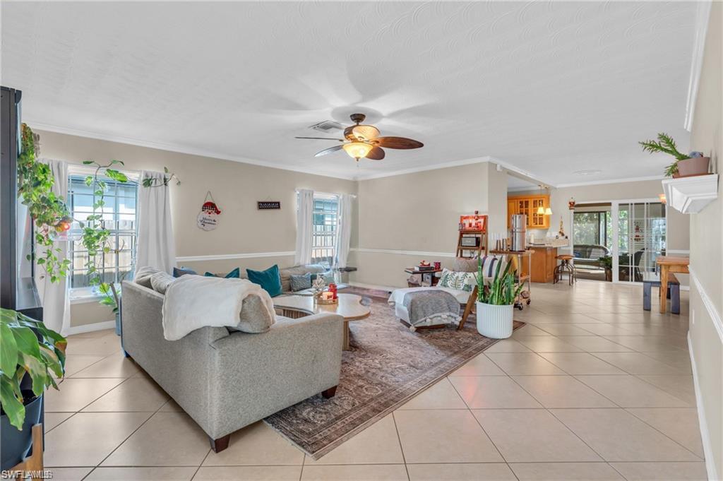 NAPLES PARK - Residential