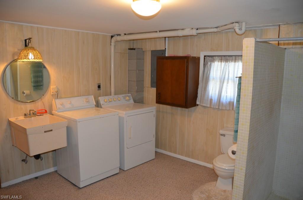 MCPHIE PARK - Residential