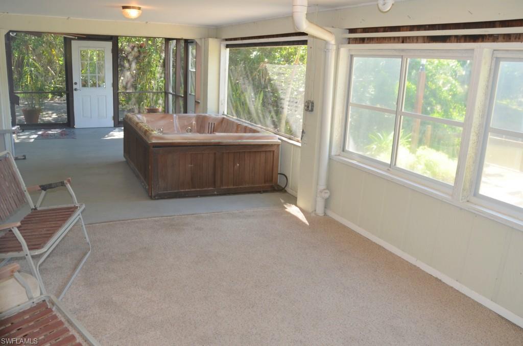 MCPHIE PARK - Residential