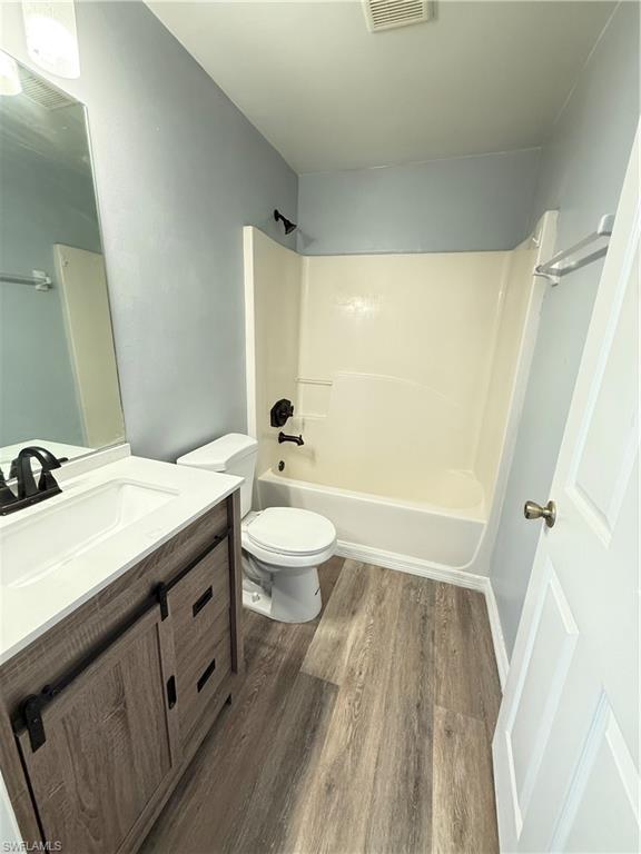 LEHIGH ESTATES - Residential Lease