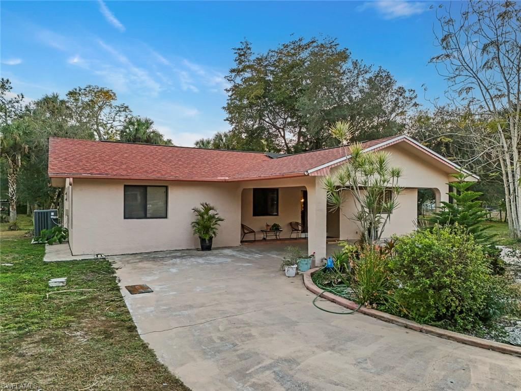 GOLDEN GATE ESTATES - Residential