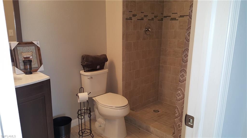 COURTYARDS AT GOLDEN GATE - Residential