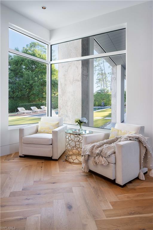 PINE RIDGE - Residential