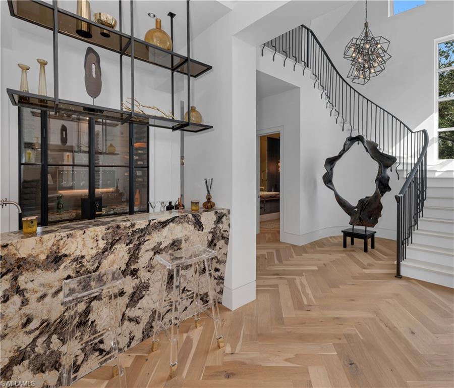 PINE RIDGE - Residential