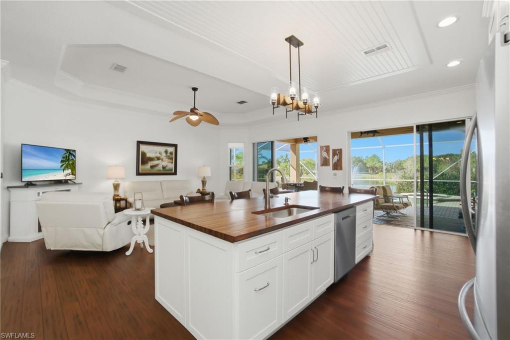 ADDISON RESERVE - Residential