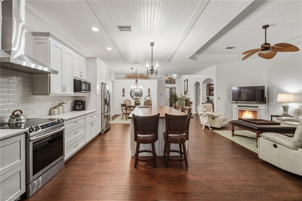 ADDISON RESERVE - Residential