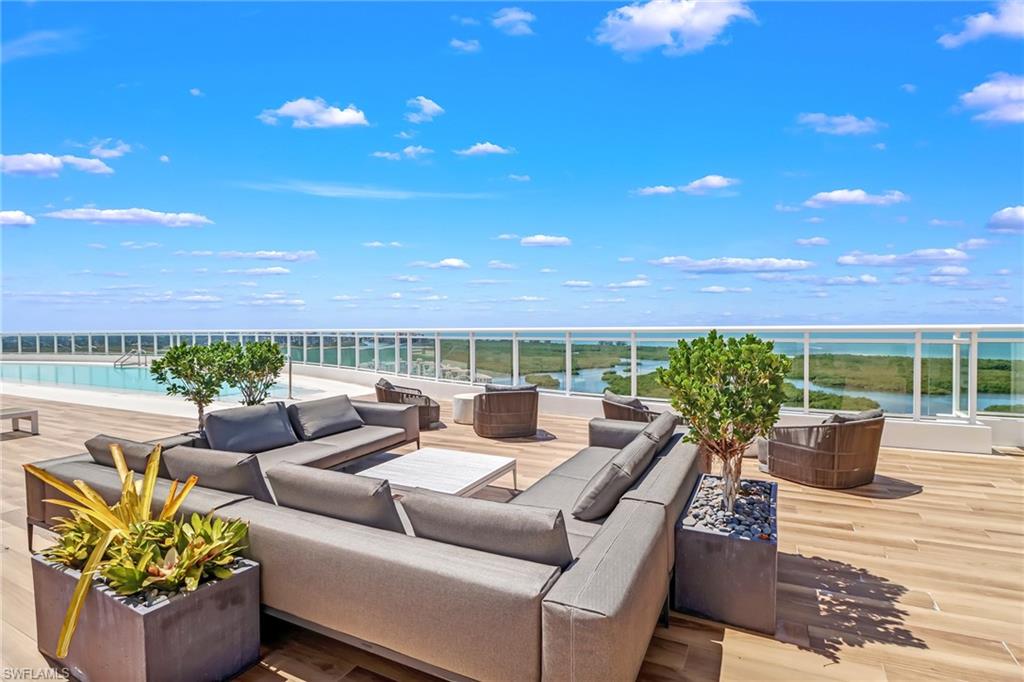 KALEA BAY TOWER 100 - Residential