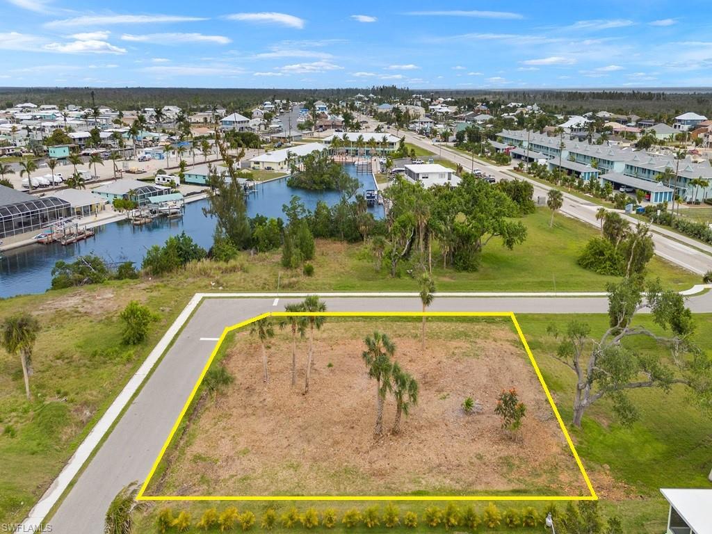 ST JAMES CITY - Land