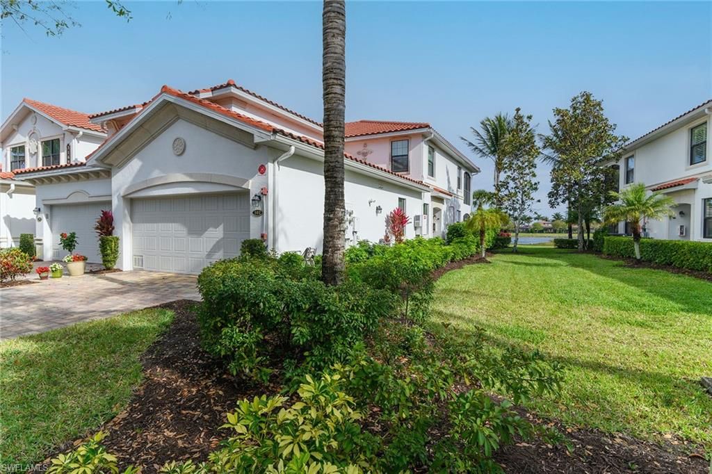 Photo of 3169 Aviamar CIR #102, NAPLES, FL 34114 (MLS # 226012217)