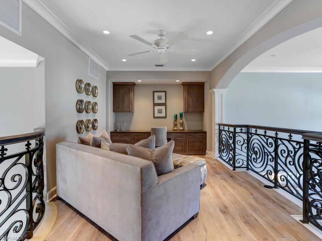 VIZCAYA AT BAY COLONY - Residential