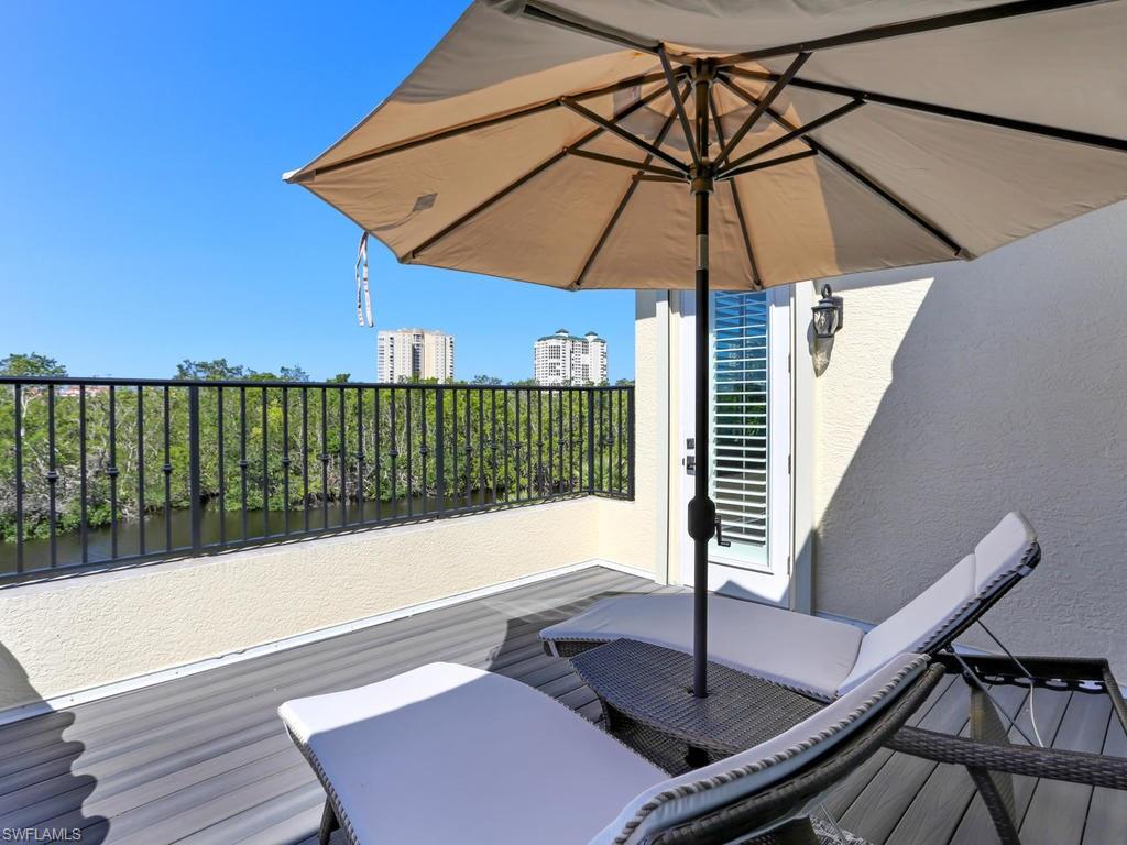 VIZCAYA AT BAY COLONY - Residential