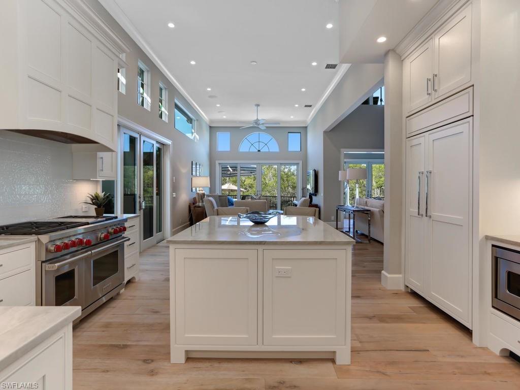 VIZCAYA AT BAY COLONY - Residential