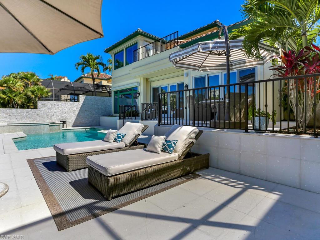 VIZCAYA AT BAY COLONY - Residential