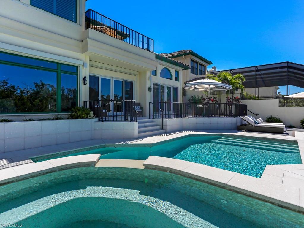 VIZCAYA AT BAY COLONY - Residential