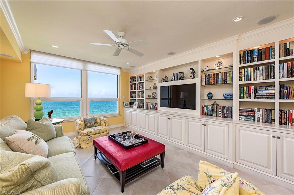 PARK PLAZA - Residential