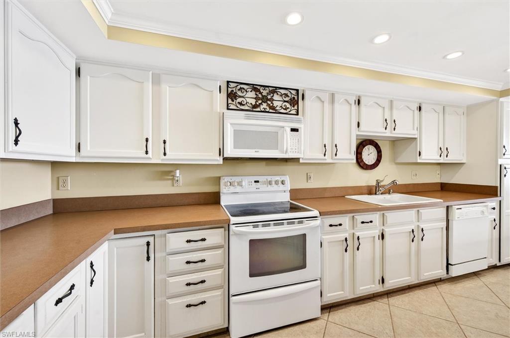 MARBELLE CLUB OF MARCO ISLAND - Residential