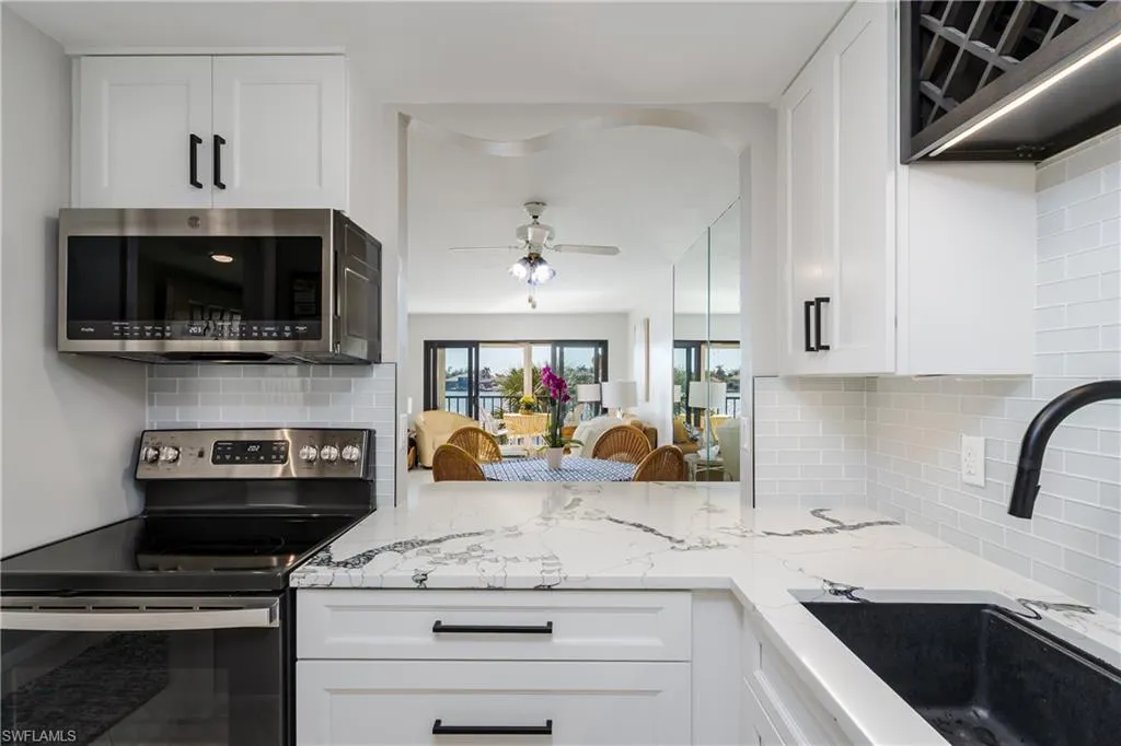 Marco Island, Florida 34145, United States, 2 Bedrooms Bedrooms, ,2 BathroomsBathrooms,Residential,Active,10104