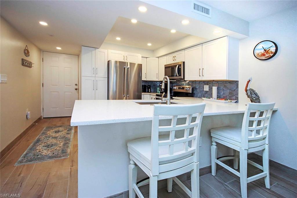 SANIBEL SIESTA CONDO - Residential