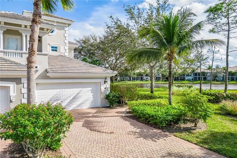 A home in NAPLES