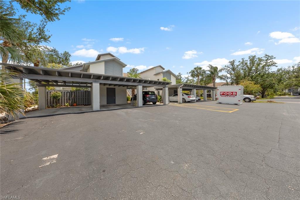 NEWPORT GLEN - Residential