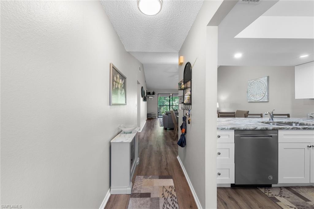 NEWPORT GLEN - Residential