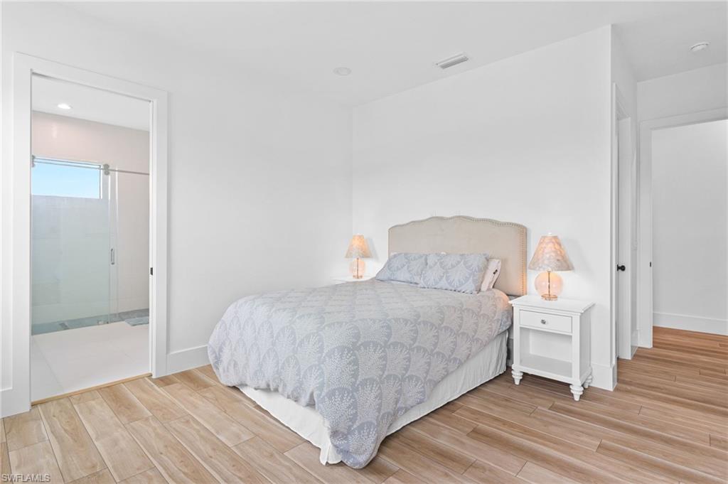 MARCO BEACH - Residential