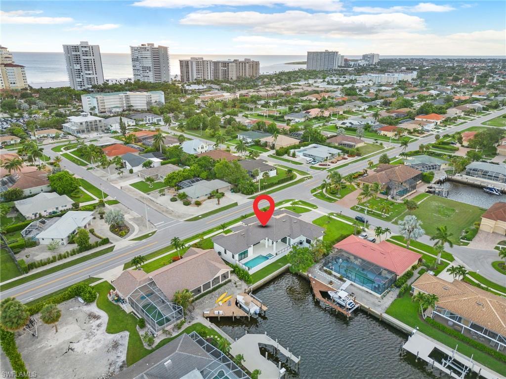 MARCO BEACH - Residential