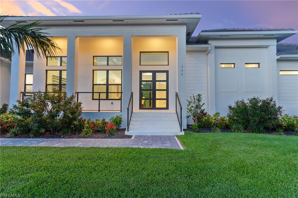 MARCO BEACH - Residential