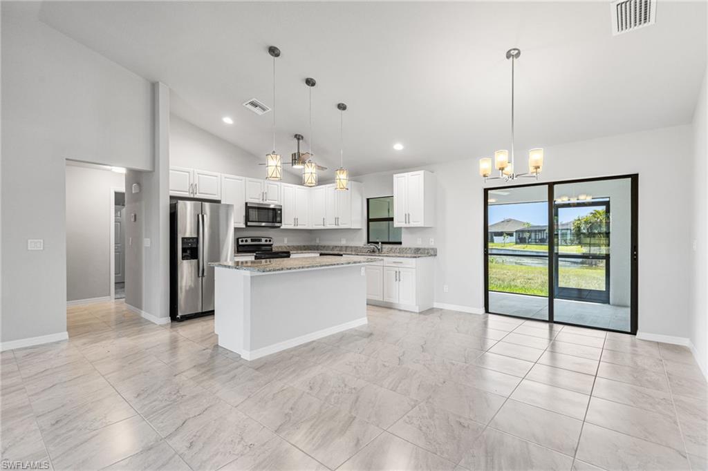 CAPE CORAL - Residential Lease