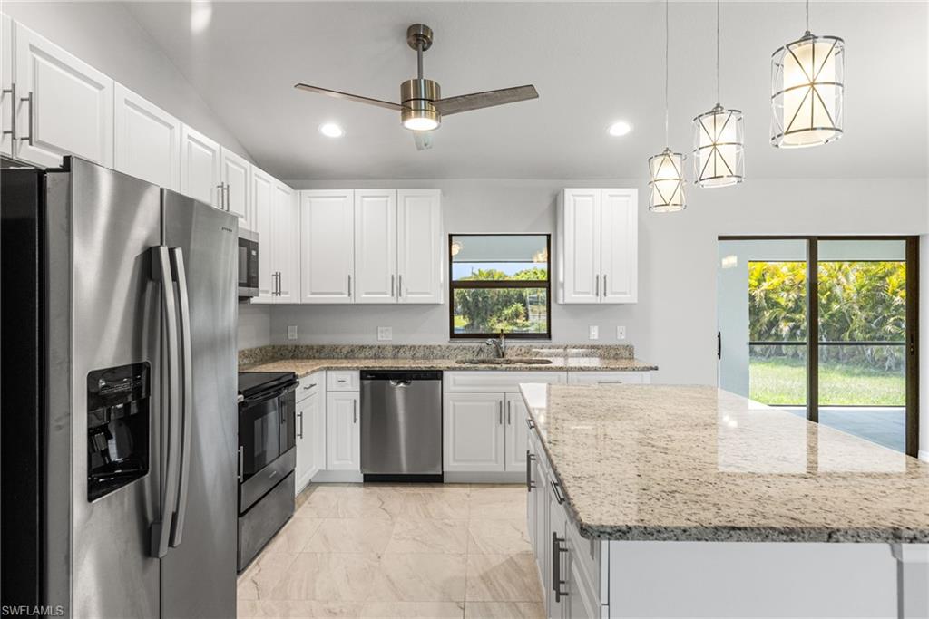 CAPE CORAL - Residential Lease